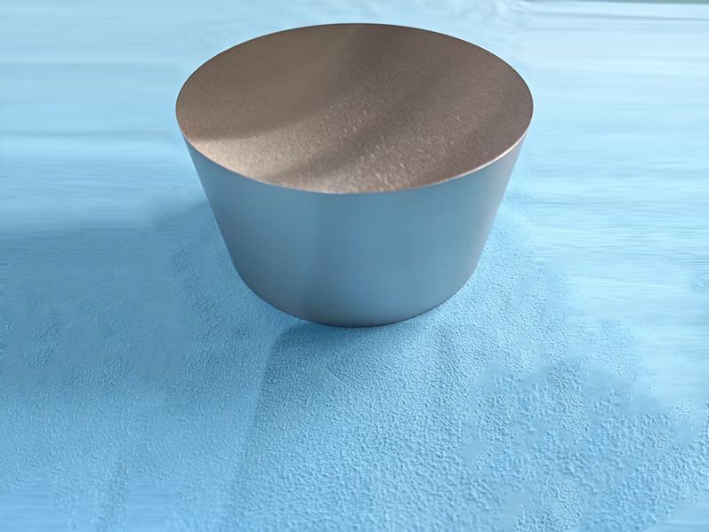 Molybdenum cylinders